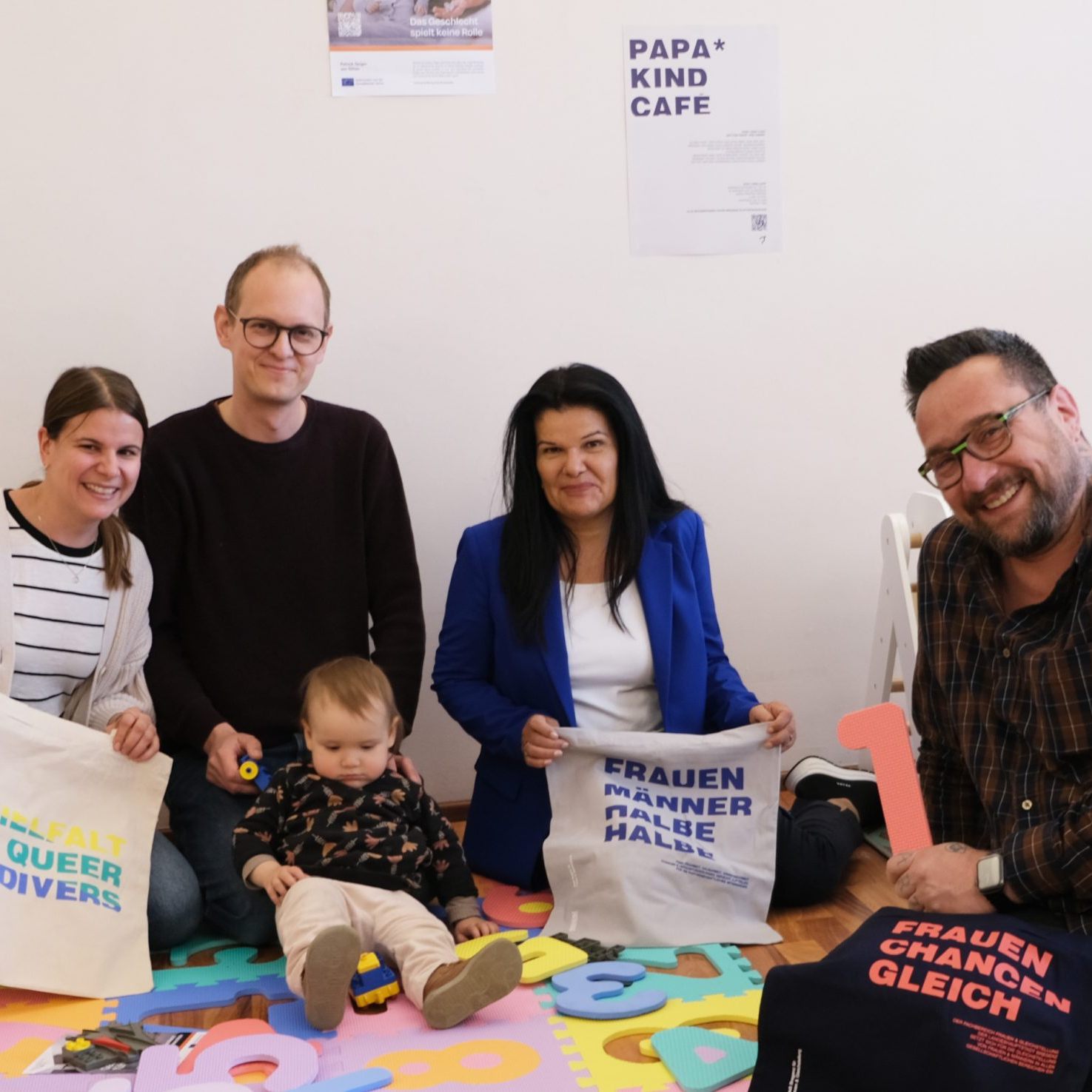 "Papa-Kind-Café" in Bregenz trägt zur Gleichberechtigung in Familien bei