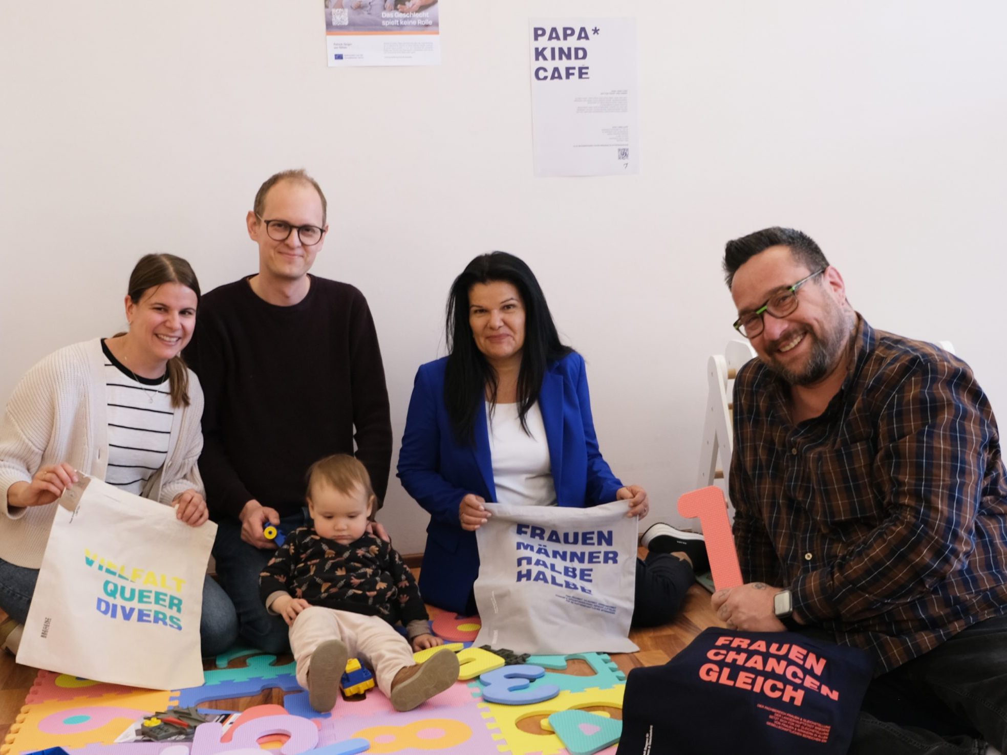 "Papa-Kind-Café" in Bregenz trägt zur Gleichberechtigung in Familien bei