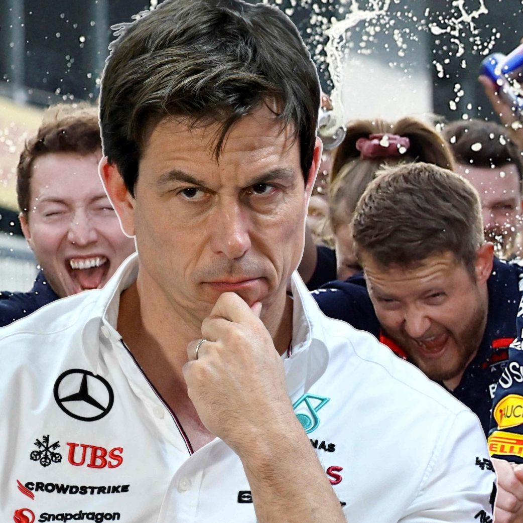 Ab Max Verstappen (r.) und Red Bull kommt auch heuer wieder niemand vorbei, ist sich Mercedes-Chef Toto Wolff (l.) jetzt bereits sicher.