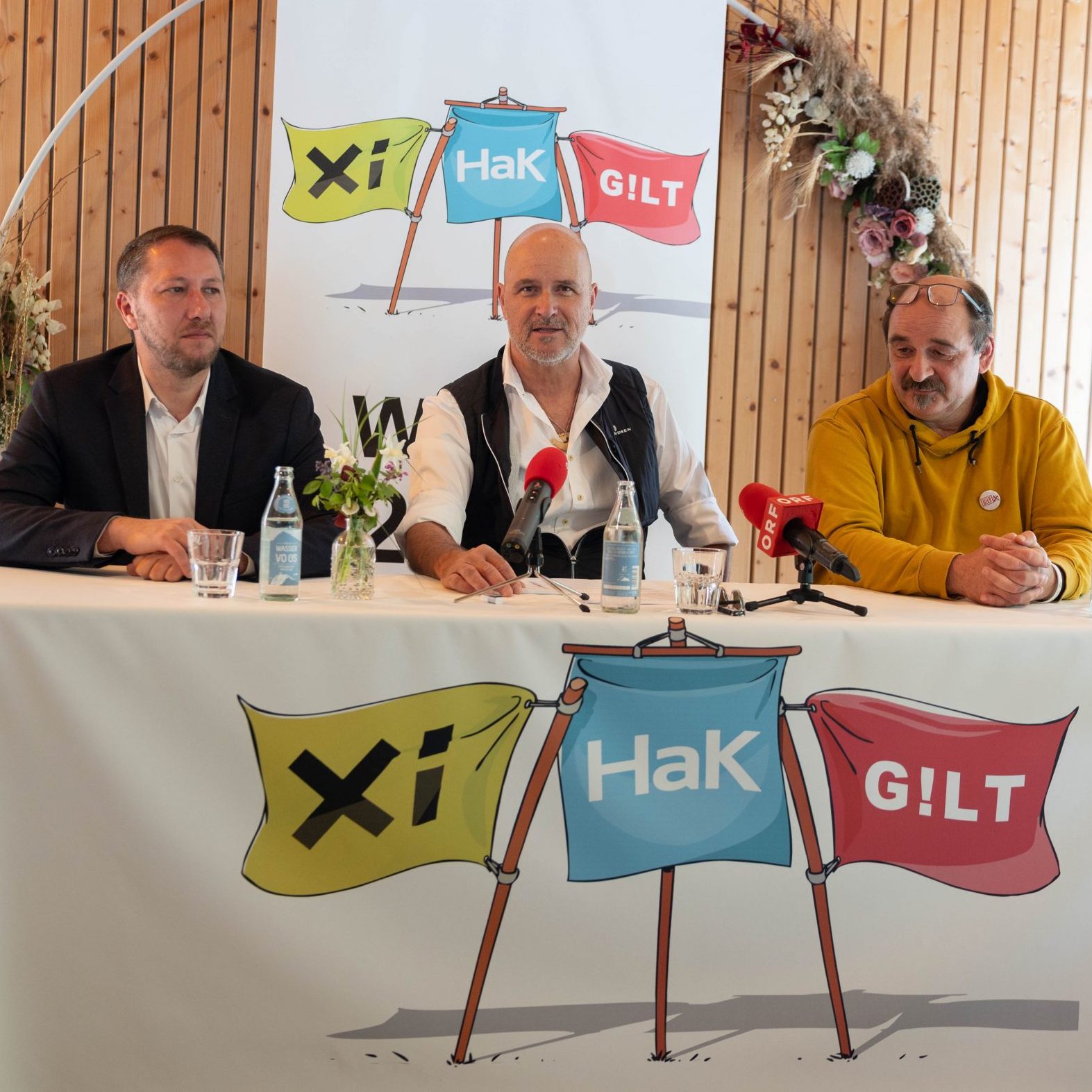 "Xi", Heimat aller Kulturen (HaK) und "Gilt" treten gemeinsam als Wahlbündnis an.