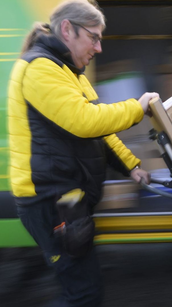 Beschäftigte bekommen 200 Euro netto monatlich von Juli bis Dezember, Lehrlinge 70 Euro