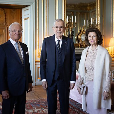 BP Van der Bellen mit König Carl Gustaf und Königin Silivia.