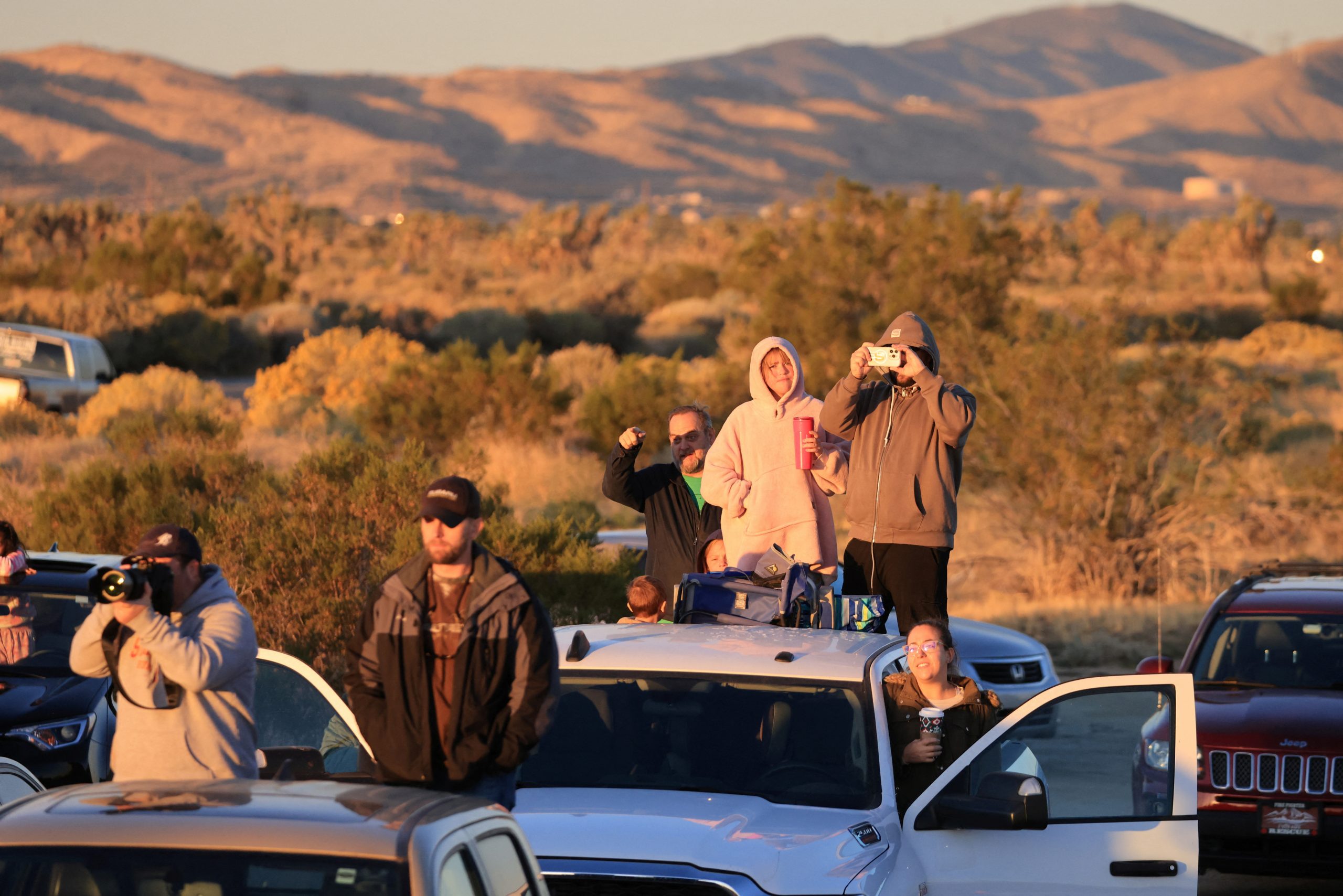 <span style="background-color: initial; font-family: -apple-system, BlinkMacSystemFont, "Segoe UI", Roboto, Oxygen-Sans, Ubuntu, Cantarell, "Helvetica Neue", sans-serif;"> </span>