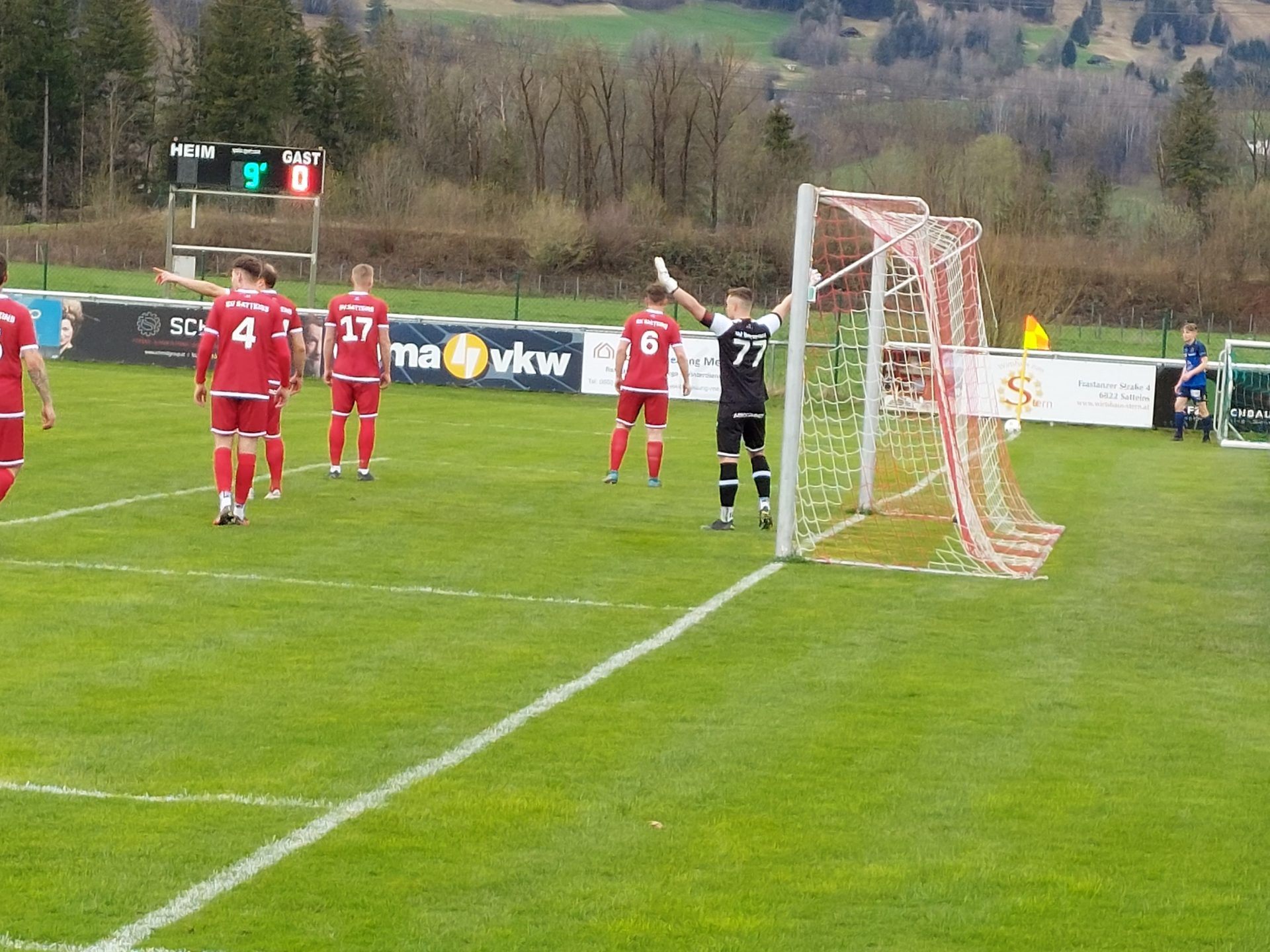 Nach einem vielversprechenden Saisonstart stehen unsere Teams voller Vorfreude auf die bevorstehenden Heimspiele Nach einem vielversprechenden Saisonstart stehen unsere Teams voller Vorfreude auf die bevorstehenden Heimspiele