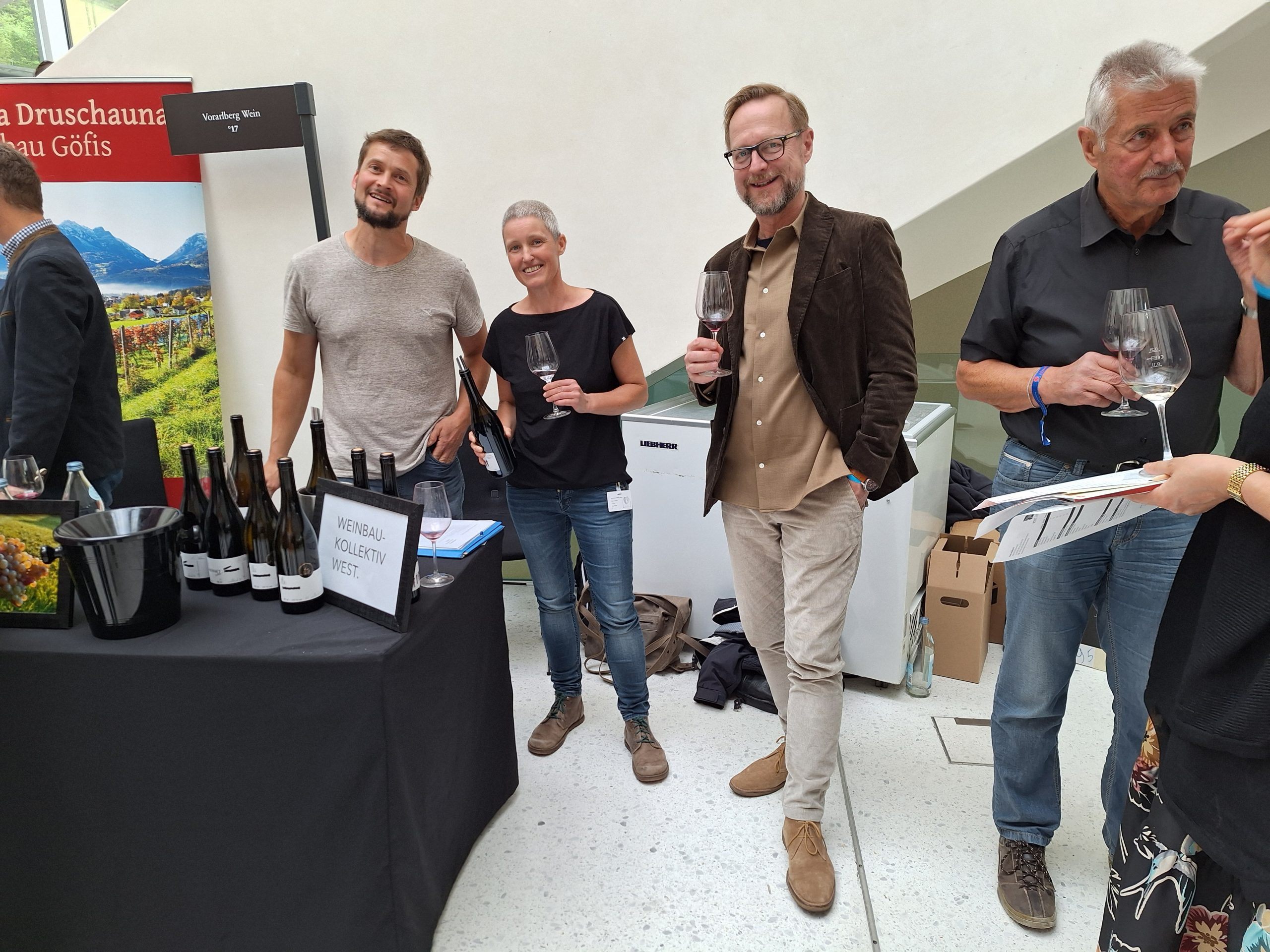 Das Duo Martin Ruetz und Nicole Bachmann im Gespräch mit Vinobile-Besuchern.