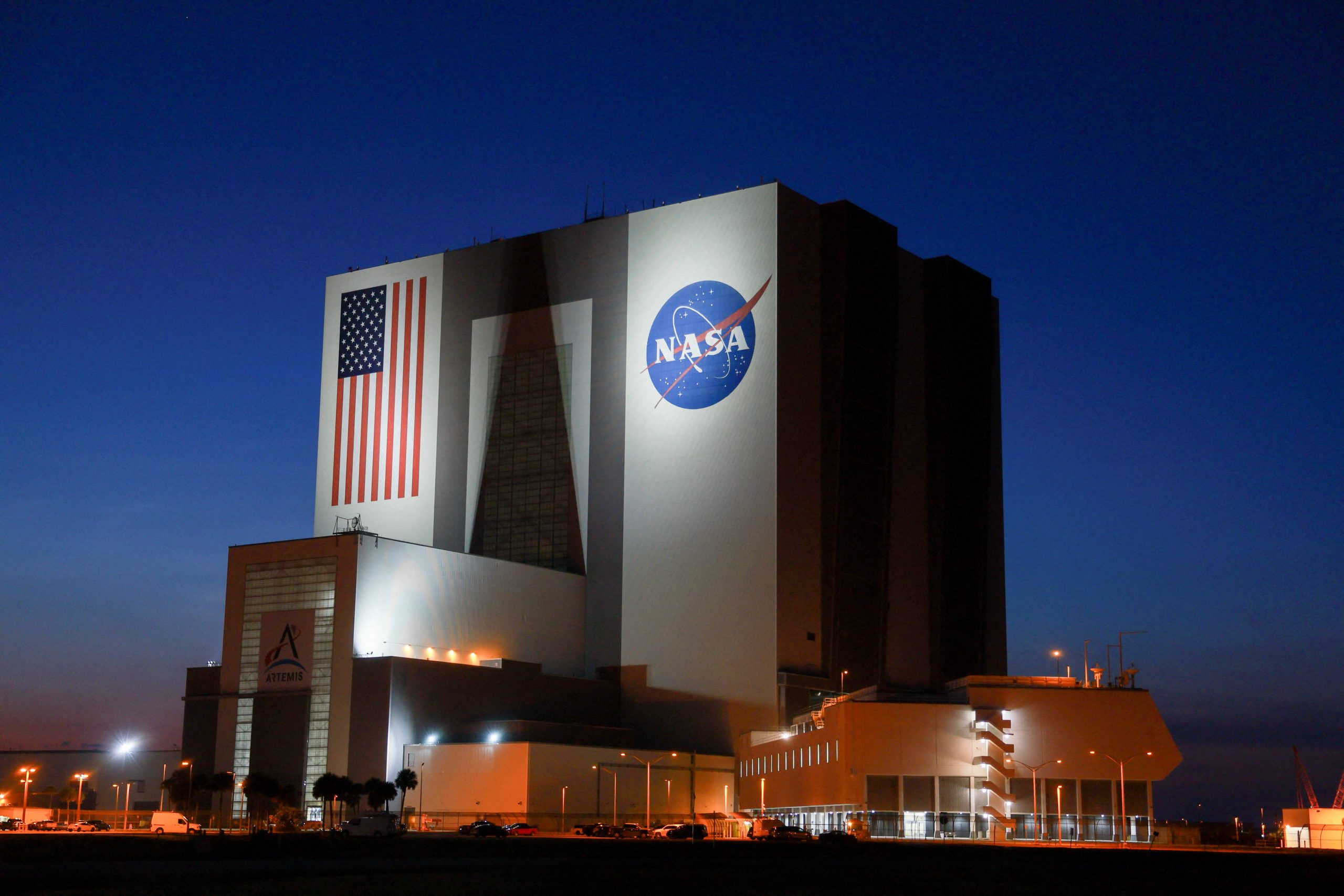 Das NASA Vehicle Assembly Building in Cape Canaveral, Florida, nach dem Abbruch des Boeing-Starliner-Flugtests am 6. Mai 2024.