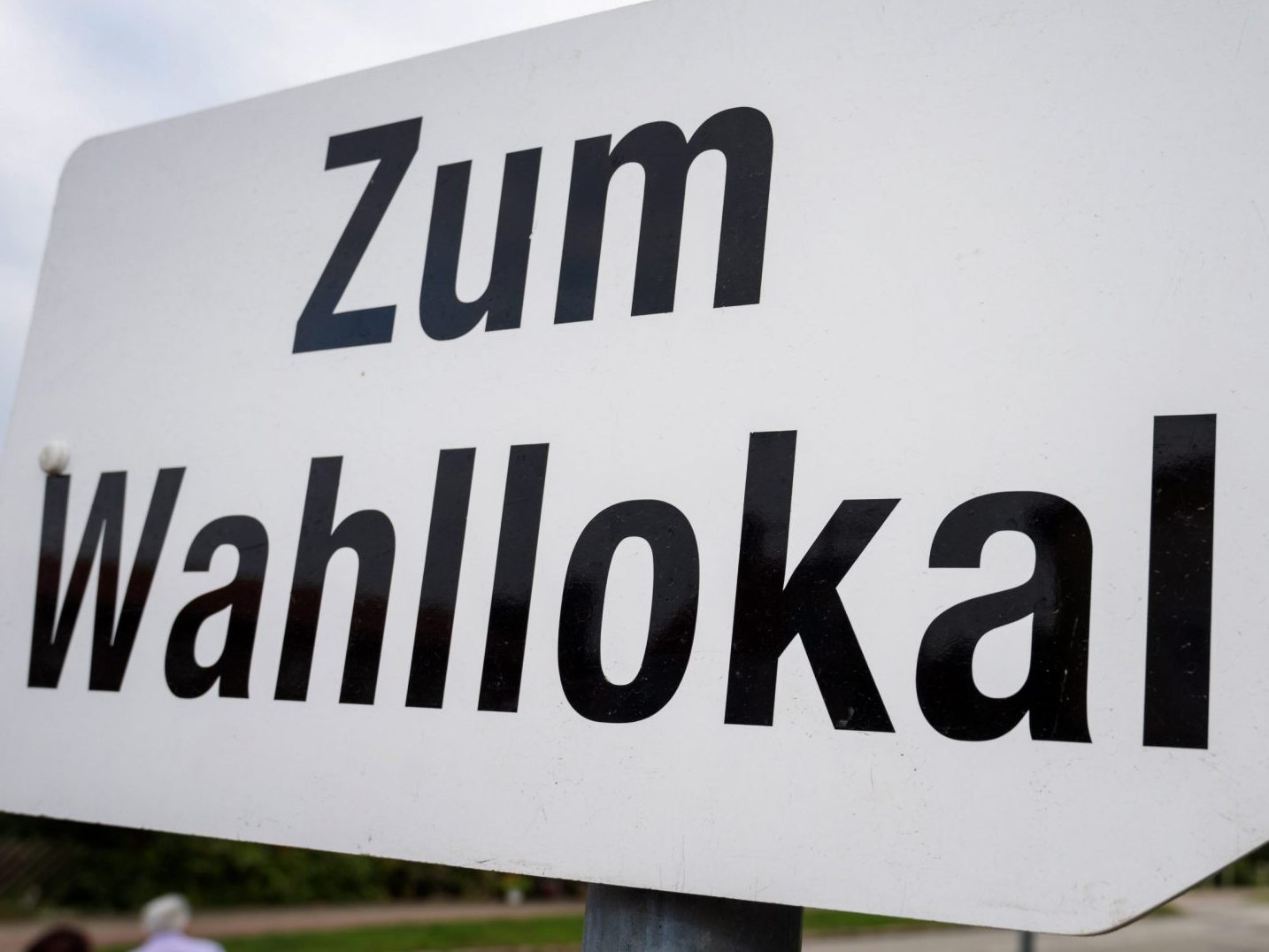 Wien bereitet barrierefreie Wahllokale für die EU-Wahl vor.