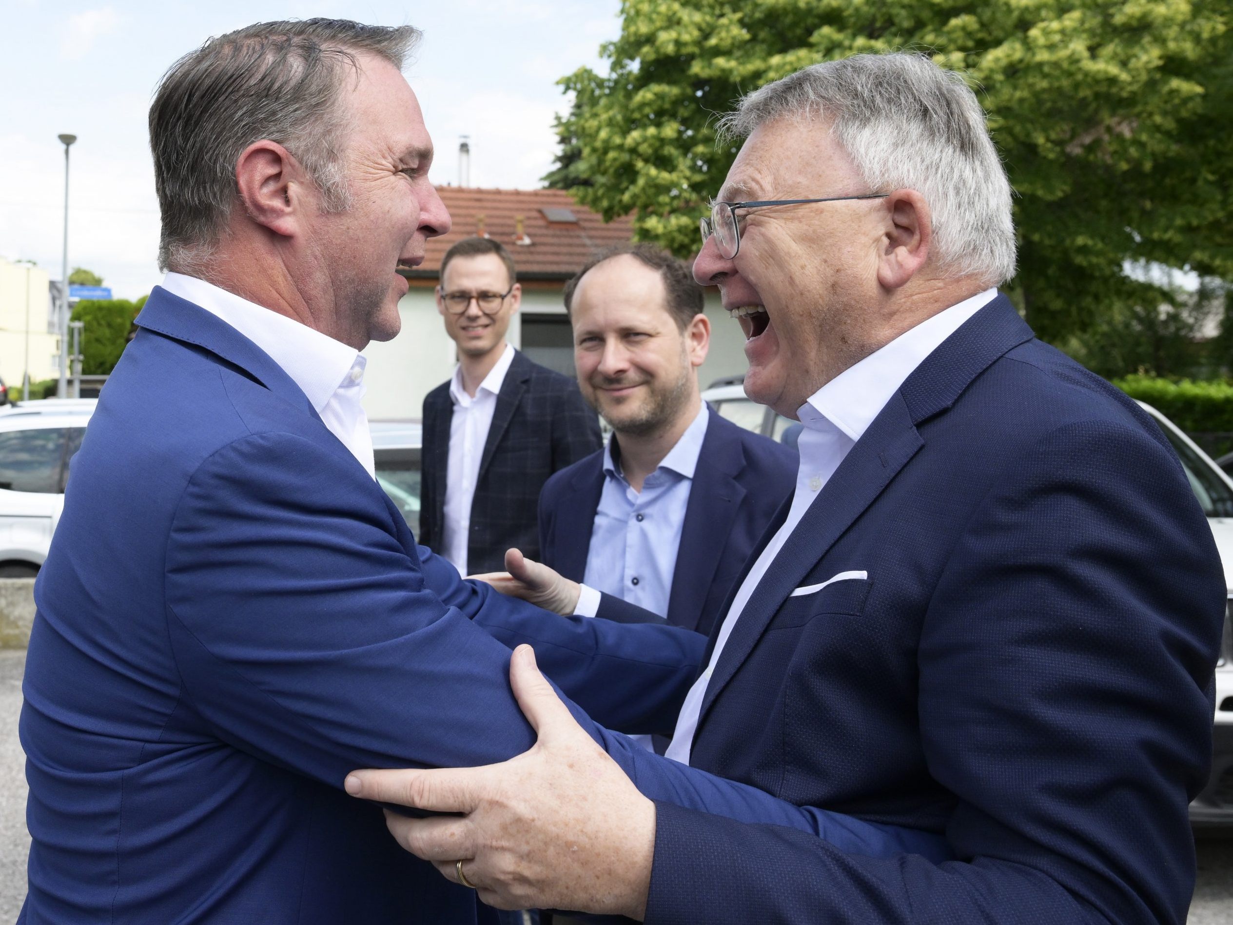 SPÖ-Chef Andreas Babler und SPE-Spitzenkandidat zur EU-Wahl Nicolas Schmit. SPÖ-Chef Andreas Babler und SPE-Spitzenkandidat zur EU-Wahl Nicolas Schmit.