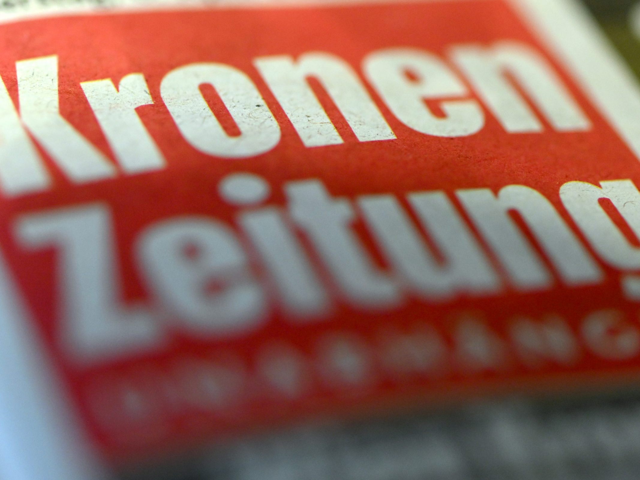 40 Mitarbeitende müssen bei der "Kronen Zeitung" gehen.