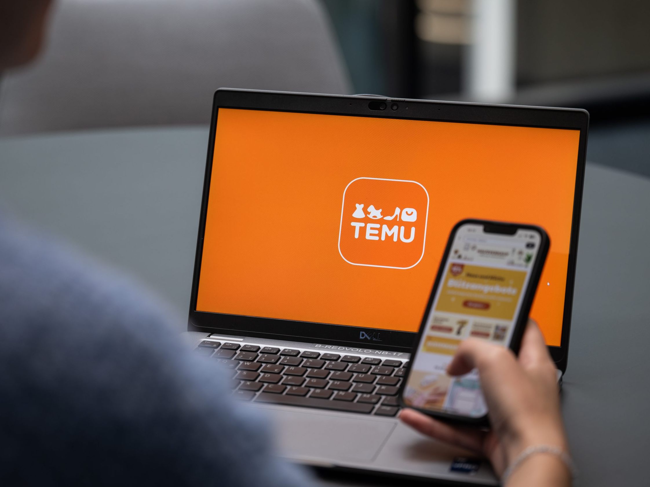Die EU-Kommission verschärft Regeln für chinesischen Online-Händler Temu. Die EU-Kommission verschärft Regeln für chinesischen Online-Händler Temu.