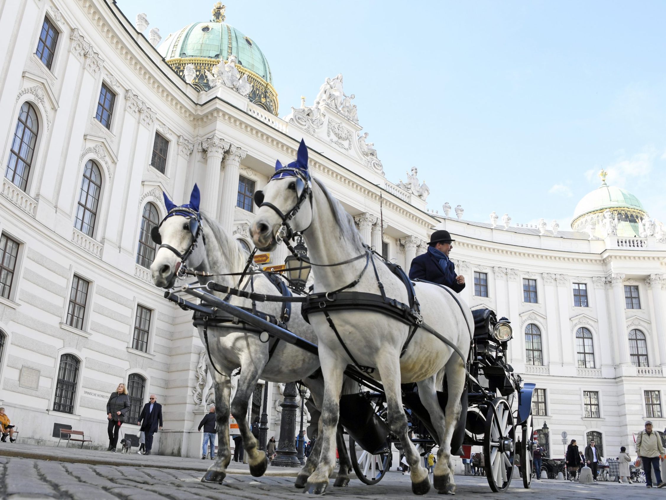 "Solche Unfälle haben sich in den letzten zwei Jahrzehnten in Wien nicht ereignet", hieß es in einer Aussendung des Unternehmens.