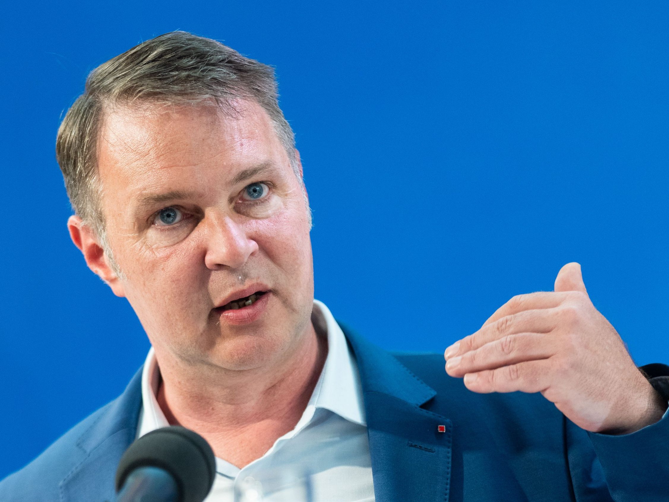 SPÖ-Chef Babler will für Jung und Alt sozial sein. SPÖ-Chef Babler will für Jung und Alt sozial sein.