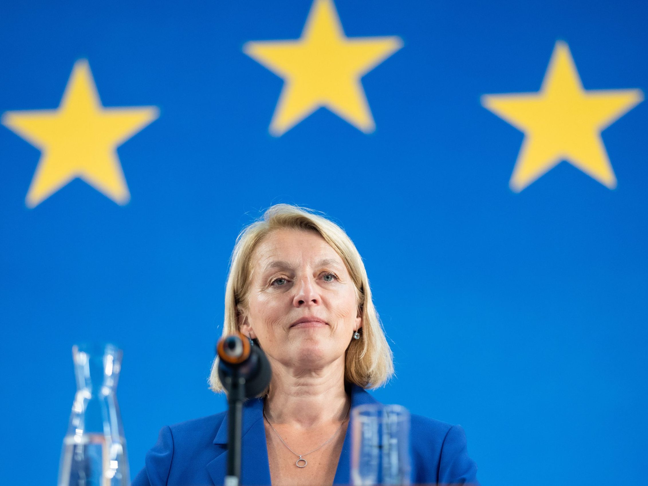 EU-Parlament-Vizepräsidentin Evelyn Regner fordert Schwangerschaftsabbruch als EU-Grundrecht. EU-Parlament-Vizepräsidentin Evelyn Regner fordert Schwangerschaftsabbruch als EU-Grundrecht.