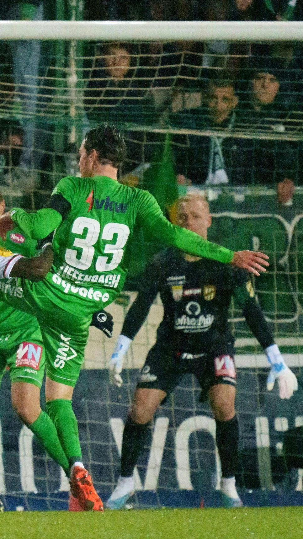 Nur bei drei Punkten bleibt Hoffnung auf Klassenerhalt bestehen