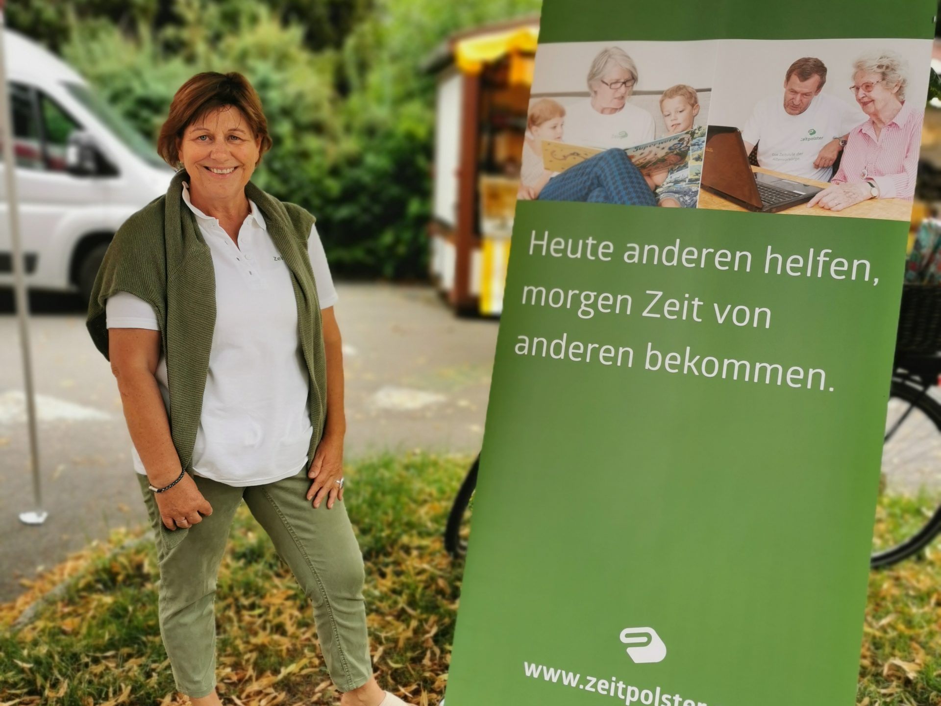 Anneliese Herburger vermittelt die Hilfestellungen Anneliese Herburger vermittelt die Hilfestellungen