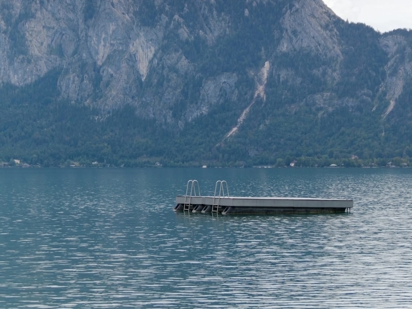 Ein Mann ist bei einem Tauchunfall am Attersee gestorben.
