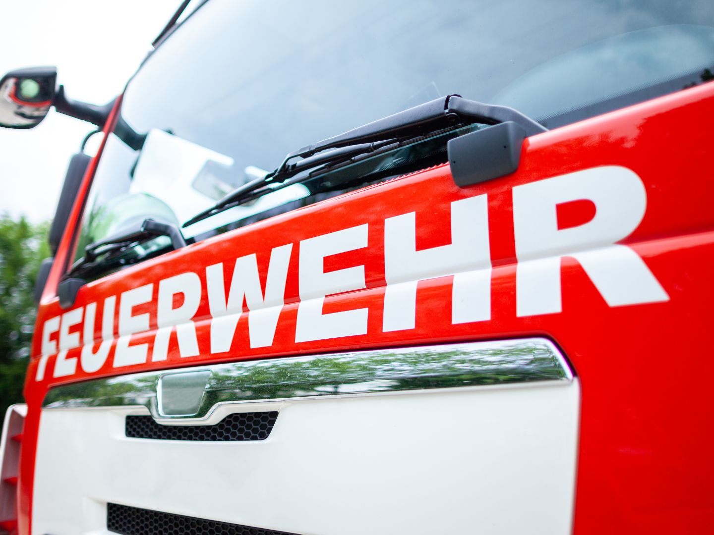 Ein Anrainer wollte einen Wohnungsbrand gesehen haben und alarmierte die Feuerwehr.