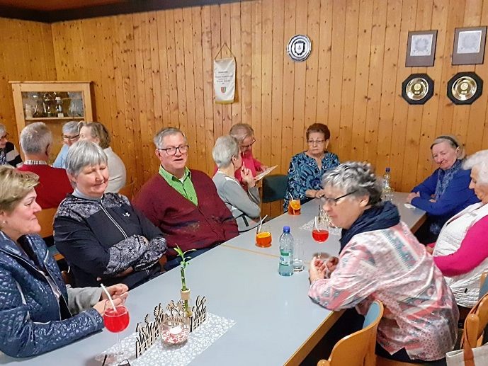 Muttertags-Clubhock des PVÖ Bürs