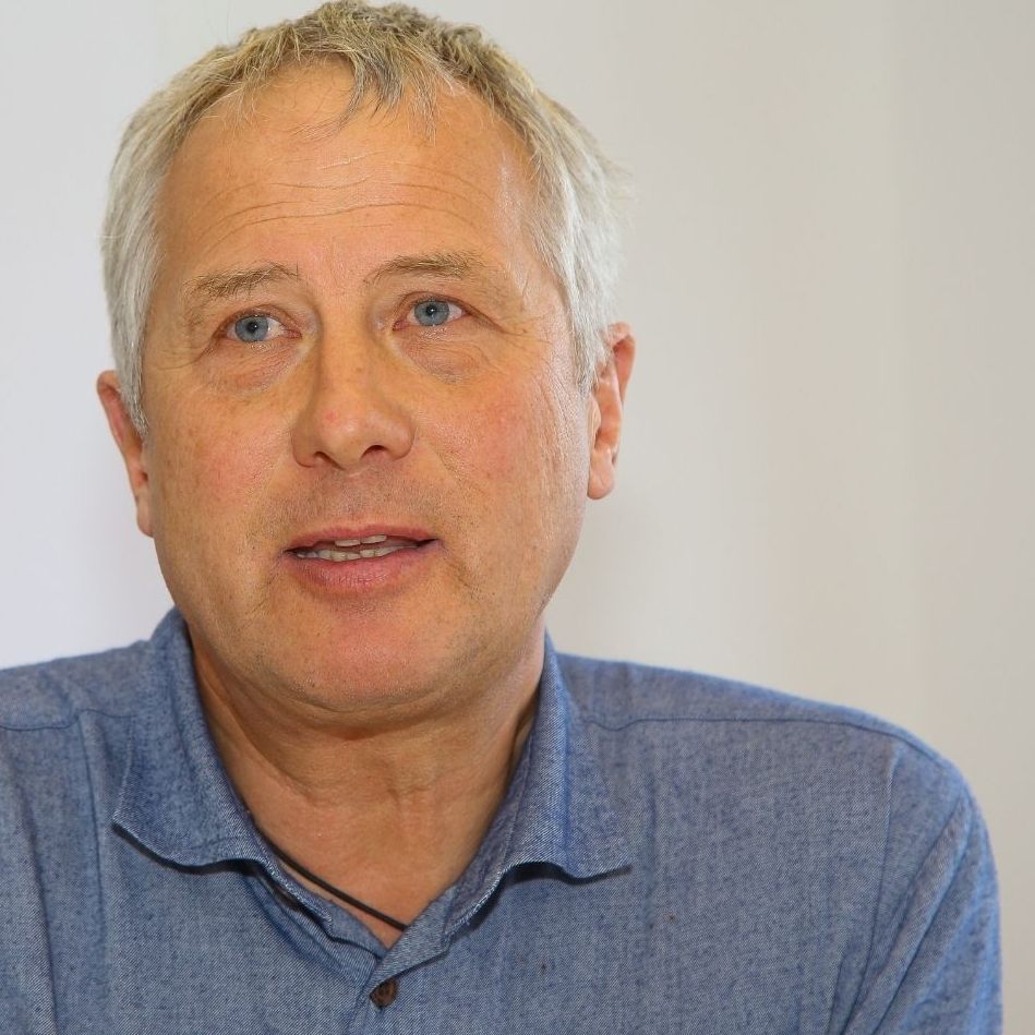 Bernd Fischer gehört die Wildkamera, die den Bären aufnahm.