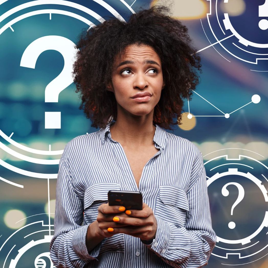 US-Influencerin und Gen Z-Frau versteht Millenial-Texte nicht.