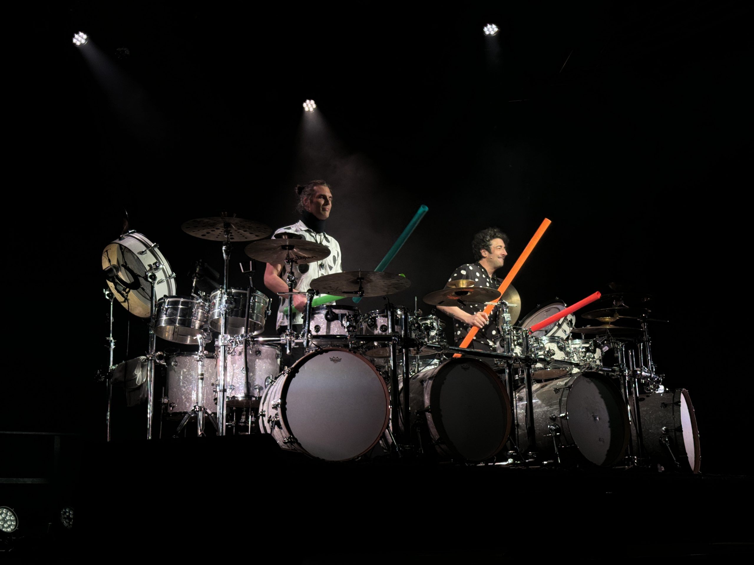 "Fills Monkey" waren zu Gast im Freudenhaus und begeisterten das Publikum mit ihrer Percussion-Show.
