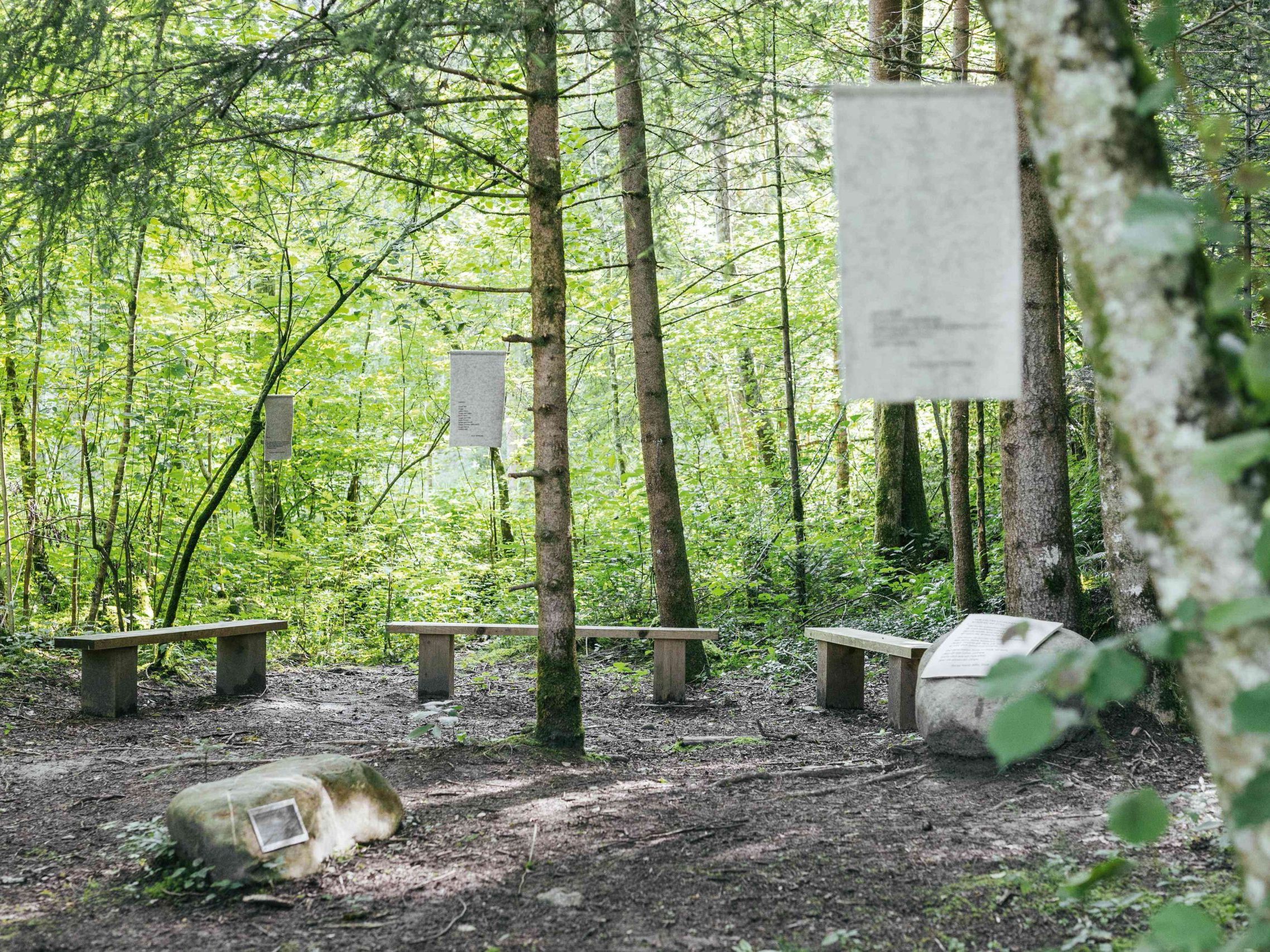 Der Maria Erika Lyrikweg soll zum Innehalten und Durchatmen einladen. Der Maria Erika Lyrikweg soll zum Innehalten und Durchatmen einladen.