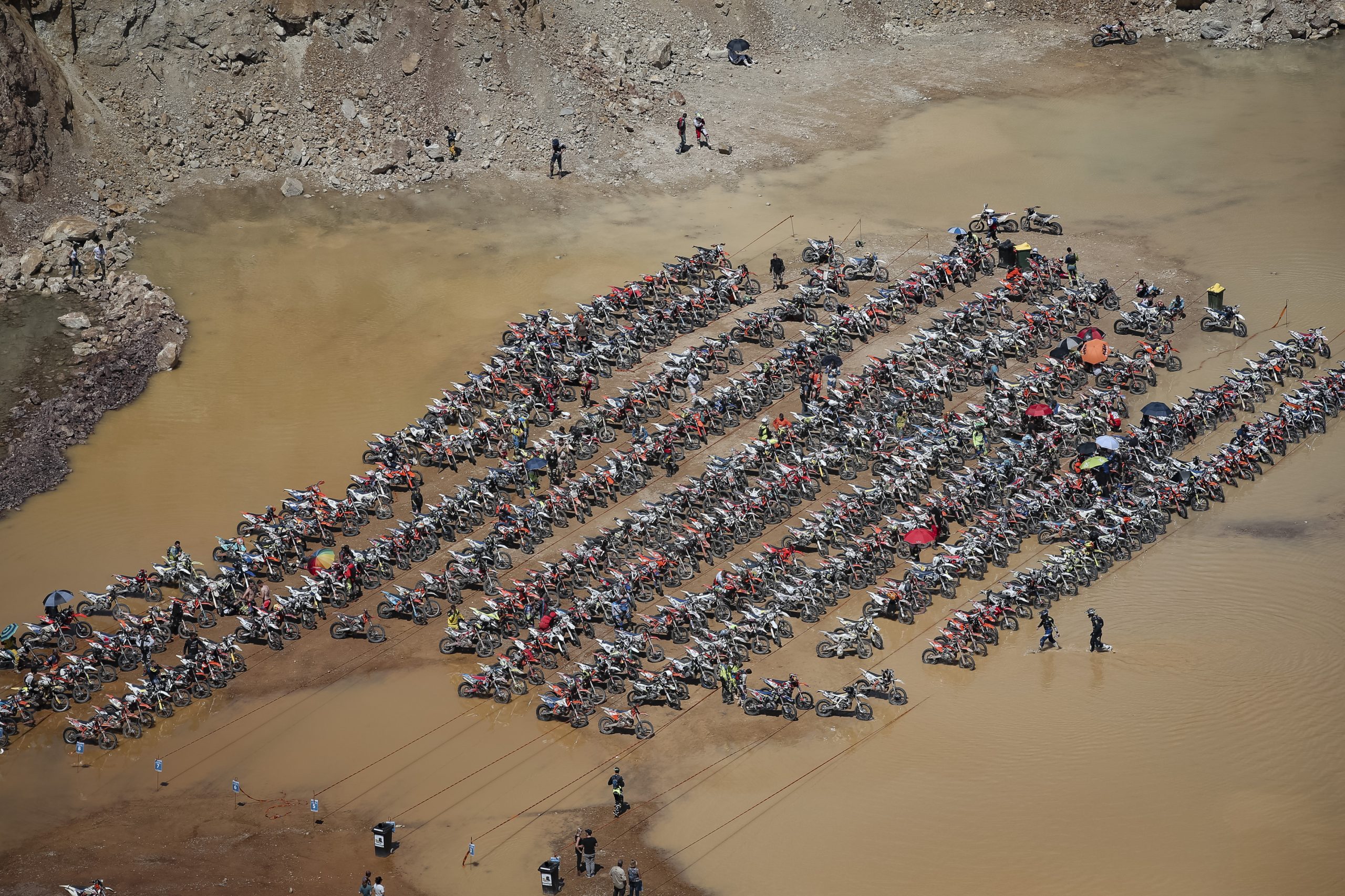 ©https://www.redbullcontentpool.com/