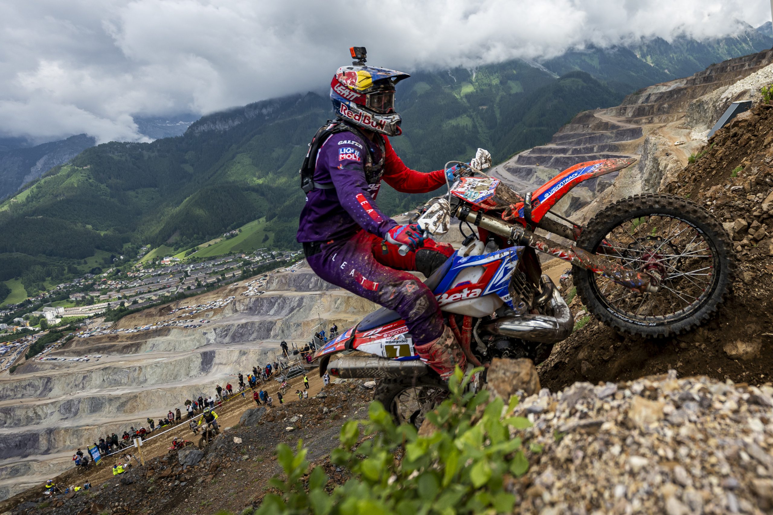 ©https://www.redbullcontentpool.com/