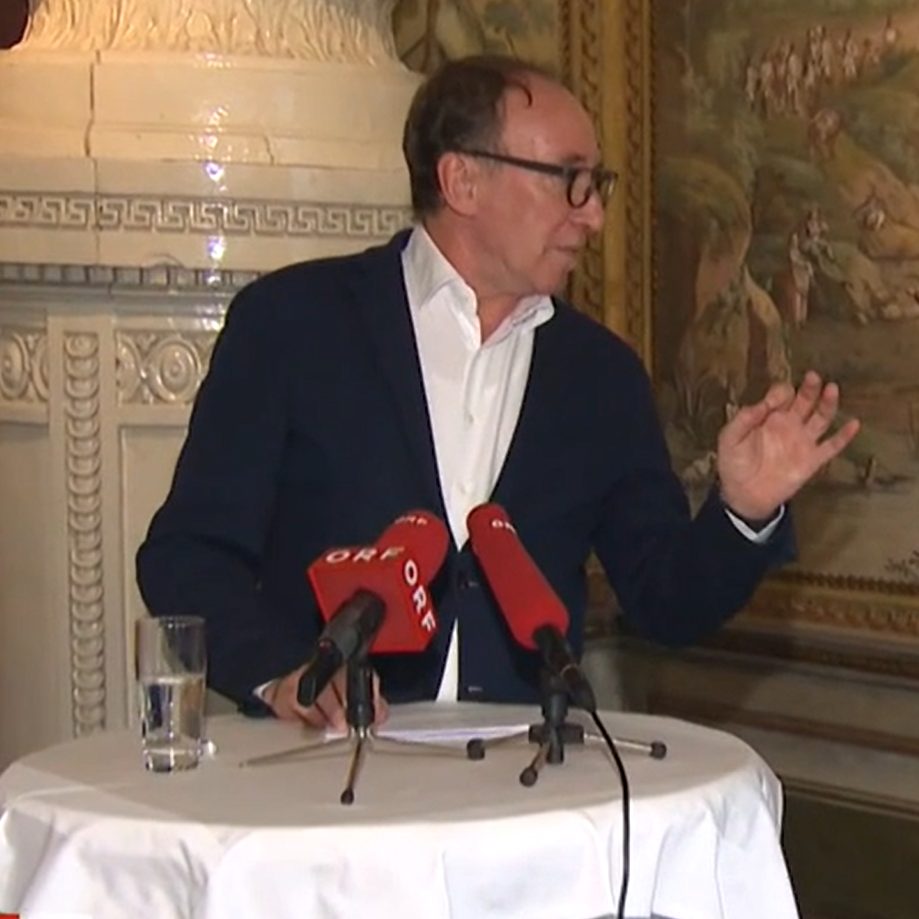 Rauch verließ die Pressekonferenz vorzeitig