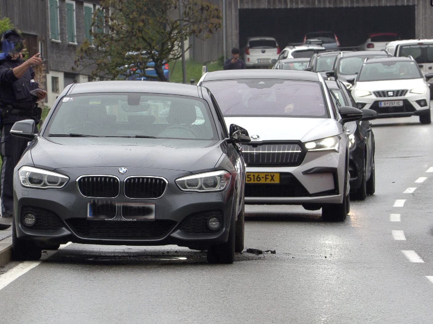 Verkehrsunfall nach Überholmanöver in Alberschwende. Verkehrsunfall nach Überholmanöver in Alberschwende.