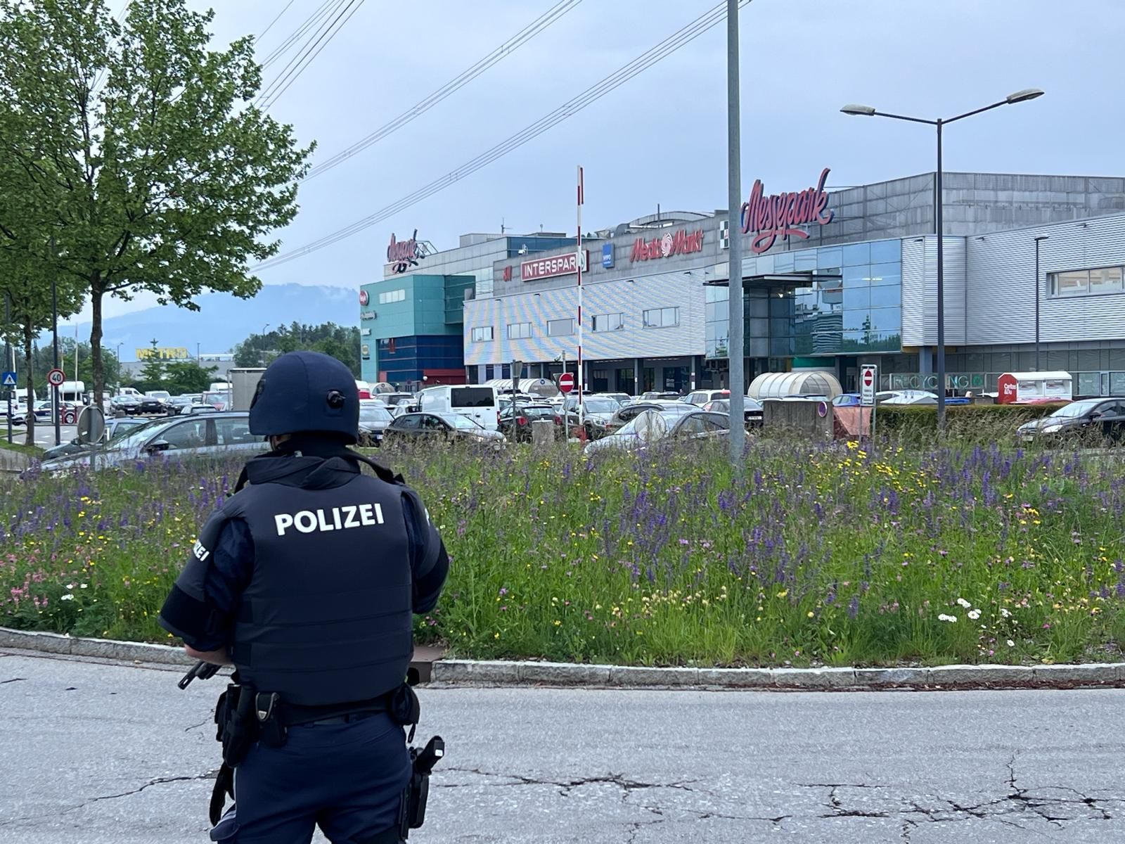 Polizeieinsatz beim Messepark. Polizeieinsatz beim Messepark.