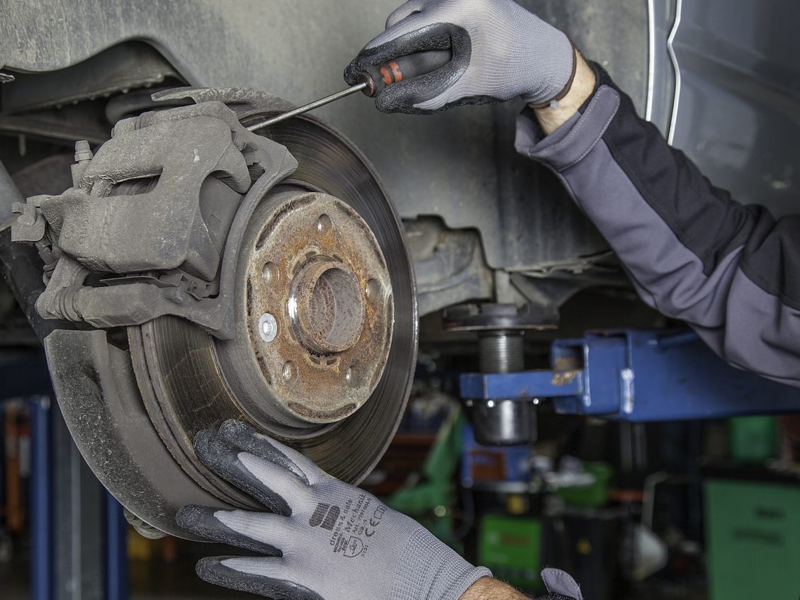 Die Preise für Auto-Reparaturen und Pickerl-Check haben erneut "an Fahrt gewonnen".