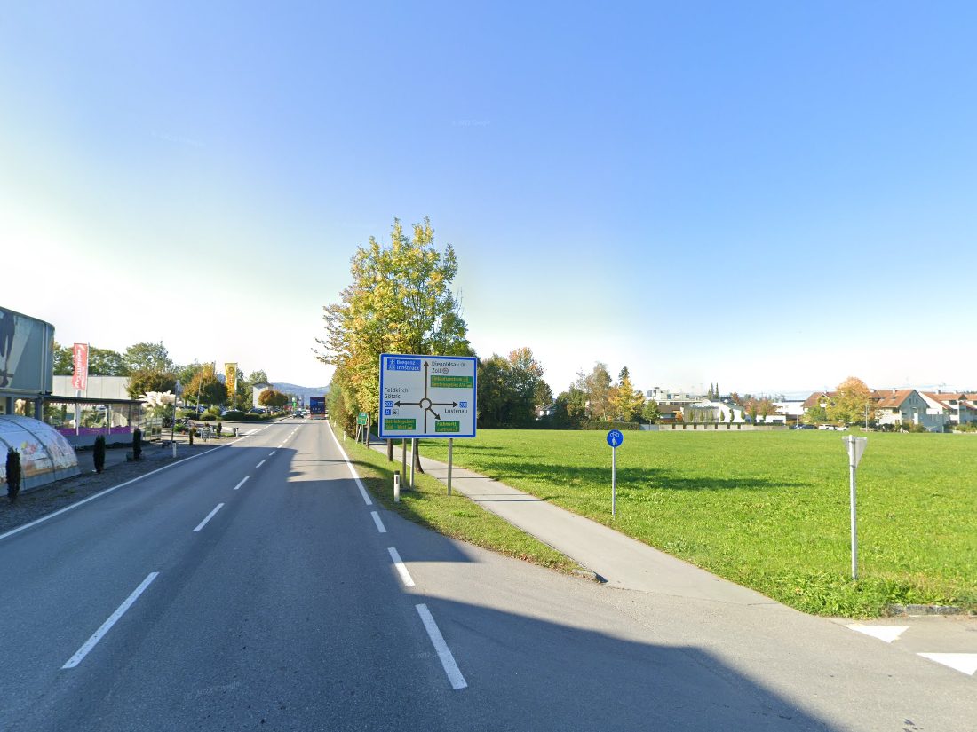 Auf dieser Straße ist der Unfall passiert. (Symbolbild) Auf dieser Straße ist der Unfall passiert. (Symbolbild)