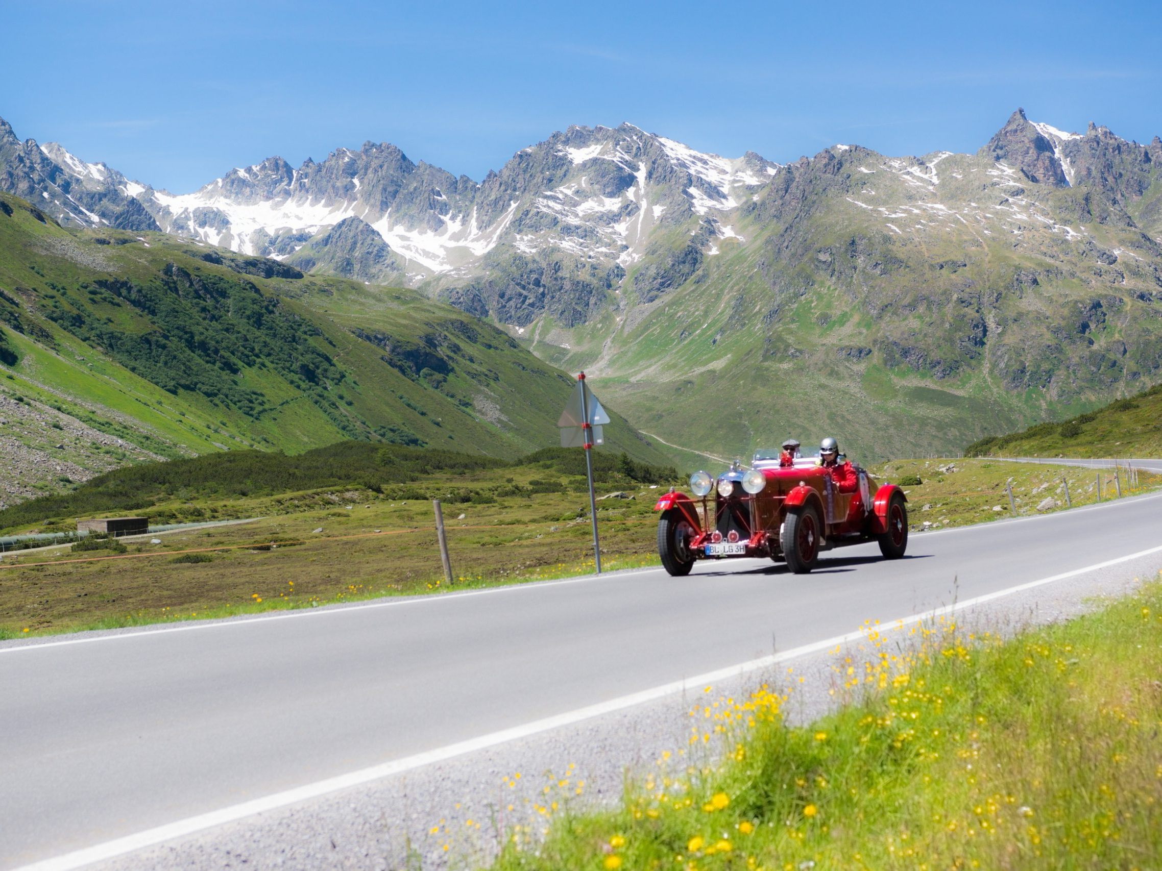 auf froher Fahrt