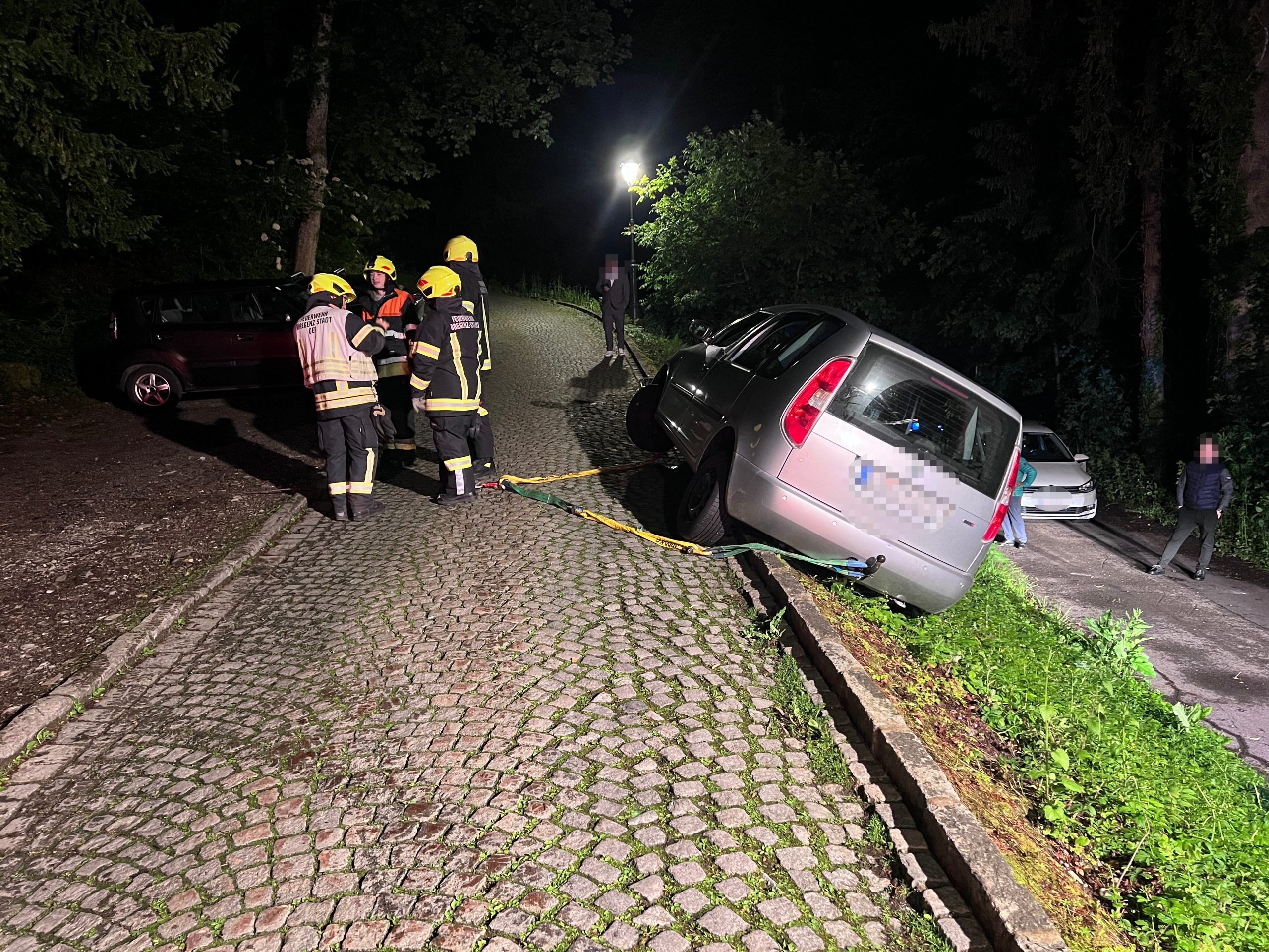 Feuerwehreinsatz am Gebhardsberg. Feuerwehreinsatz am Gebhardsberg.