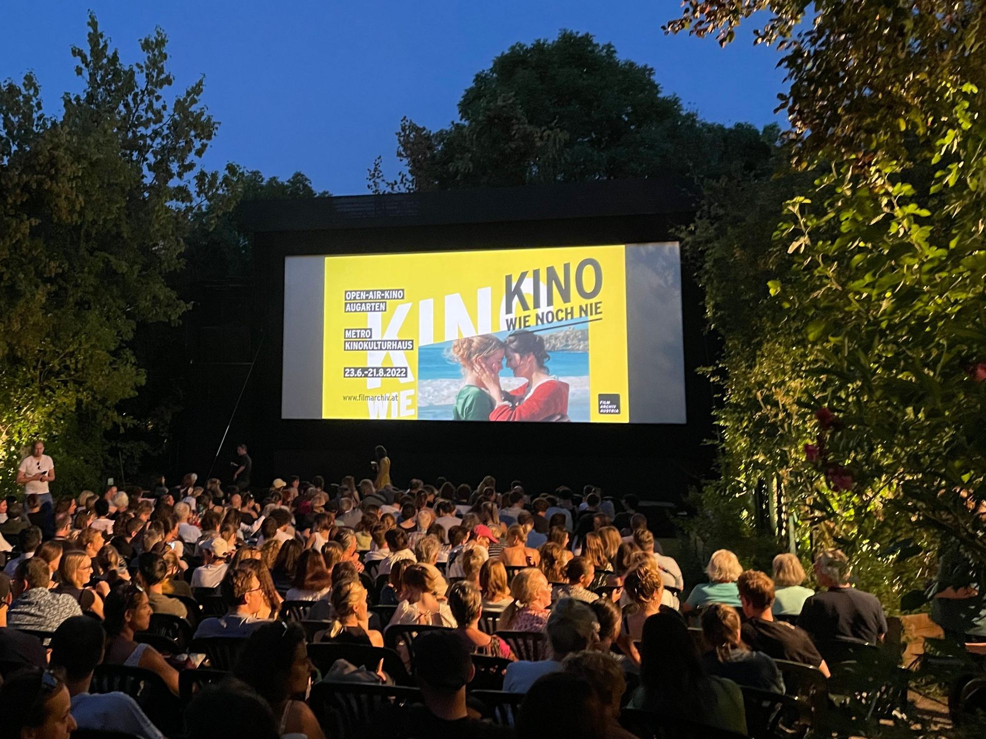 Das Programm beim Kino wie noch nie 2024 im Wiener Augarten. Das Programm beim Kino wie noch nie 2024 im Wiener Augarten.