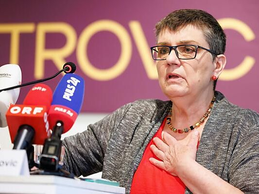 Ex-Grünen-Chefin Madeleine Petrovic stellte Harald Haas als Kandidaten vor. Ex-Grünen-Chefin Madeleine Petrovic stellte Harald Haas als Kandidaten vor.