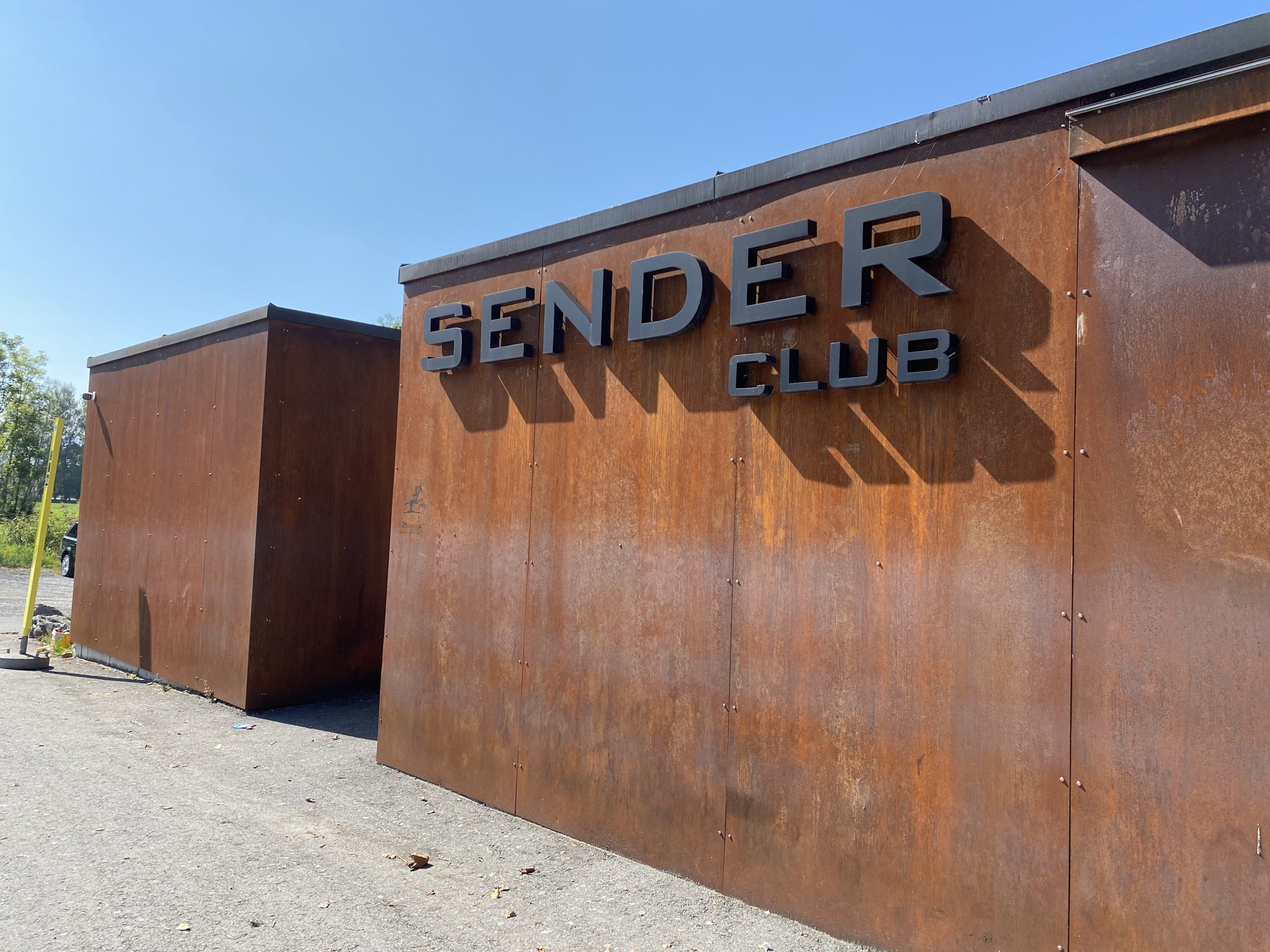 Im Sender darf wohl bald wieder gefeiert werden.