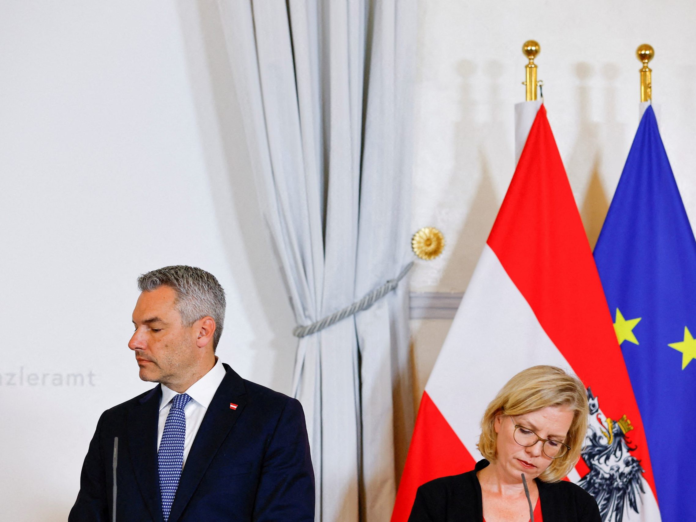 Übersteht die Koalition Gewesslers Zustimmung zum EU-Renaturierungsgesetz? Übersteht die Koalition Gewesslers Zustimmung zum EU-Renaturierungsgesetz?