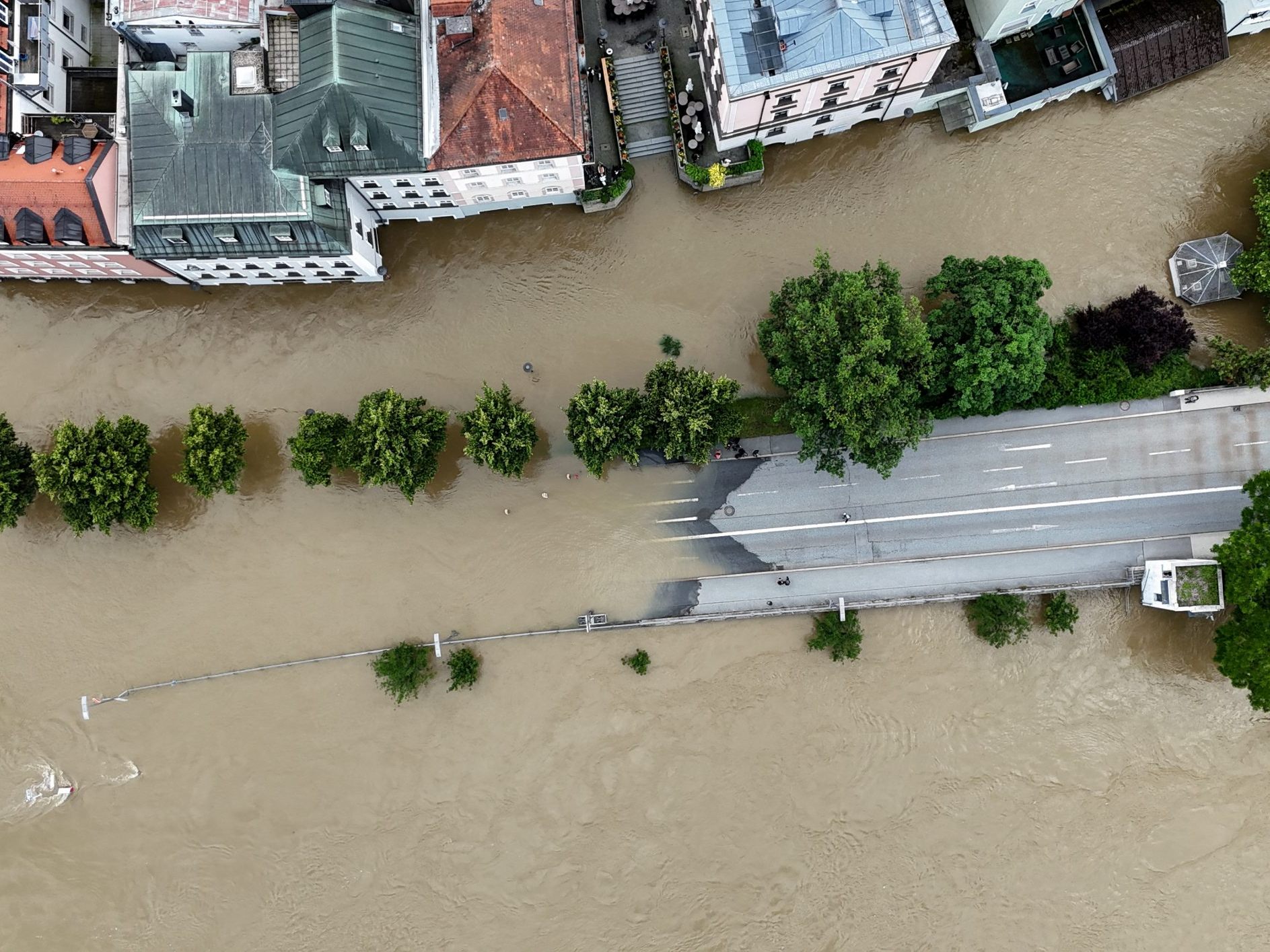 Weiterer Anstieg der Donau erwartet - Passau ruft Katastrophenfall aus.