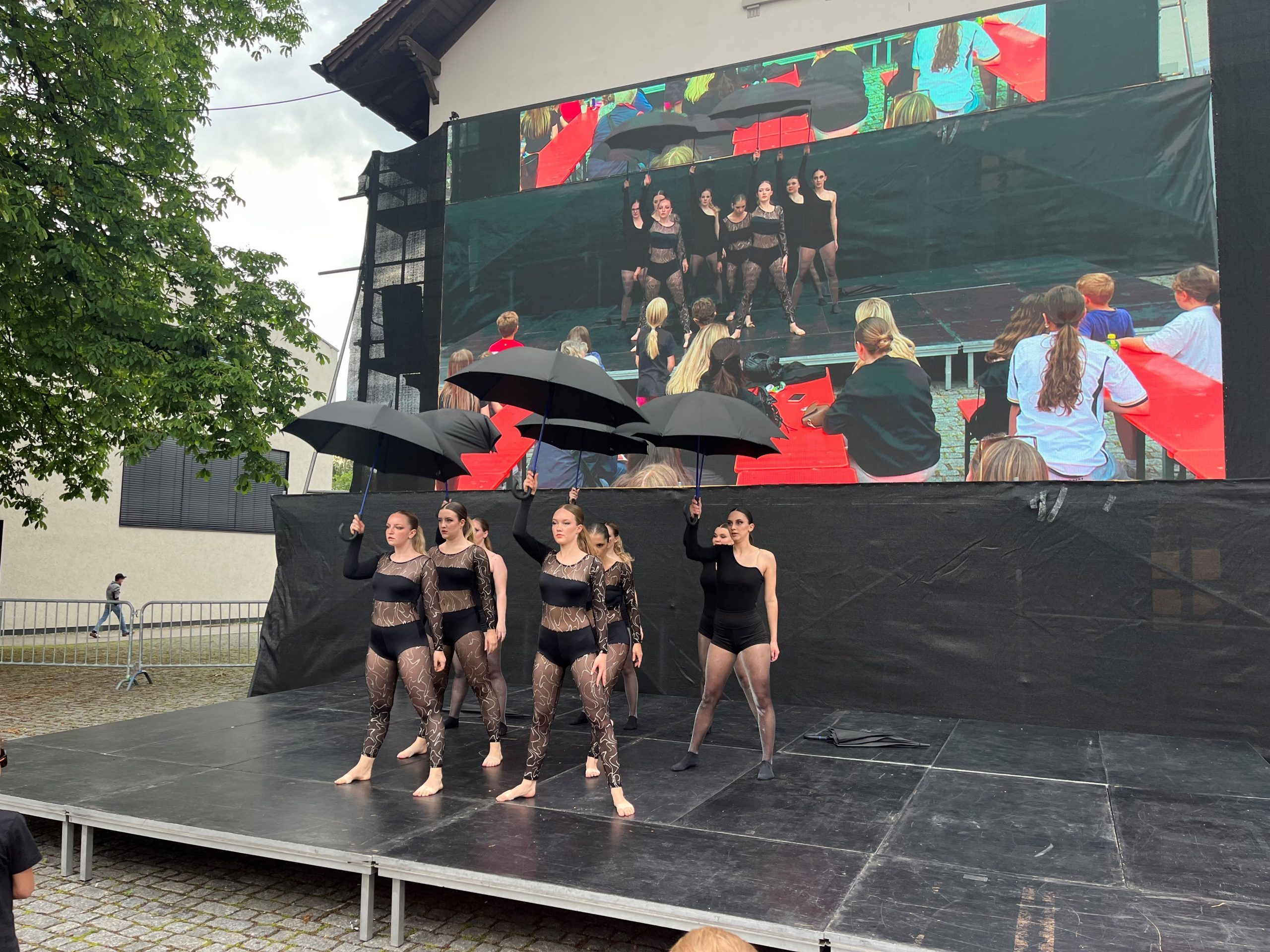 Elements of Dance war beim Auftritt am Rankweiler Marktplatz ein richtiger Hit.