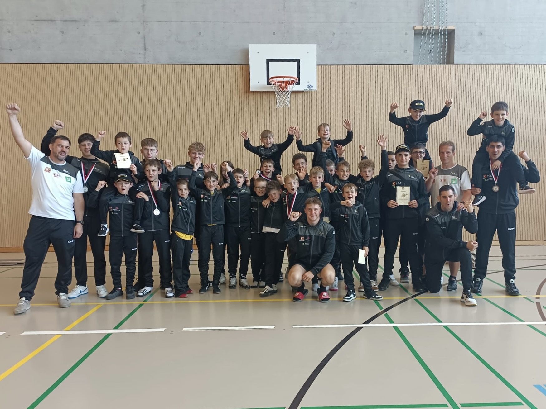 Sieg in der Mannschaftswertung im Turnier in Oberriet für den KSK Klaus Nachwuchs.