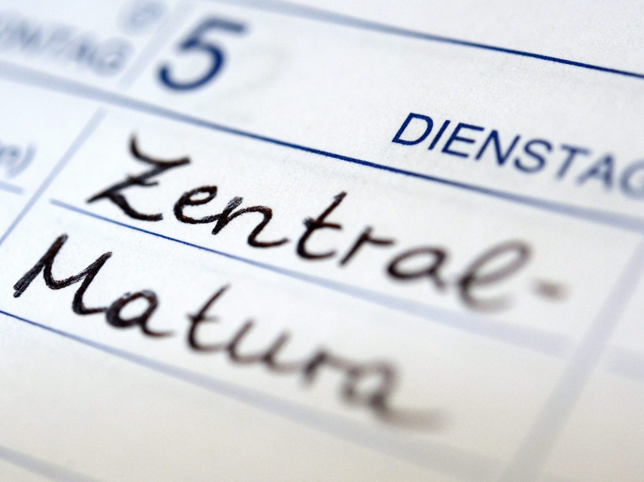 Die Grünen sind gegen das Streichen der einfachen VWA-Pflicht. Die Grünen sind gegen das Streichen der einfachen VWA-Pflicht.