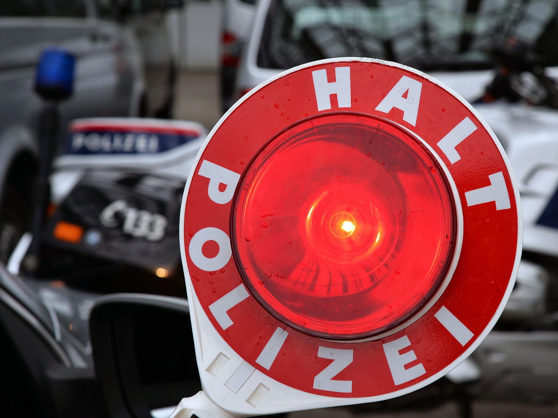 Die Wiener Polizei konnte mehrere Raser schnappen. Die Wiener Polizei konnte mehrere Raser schnappen.