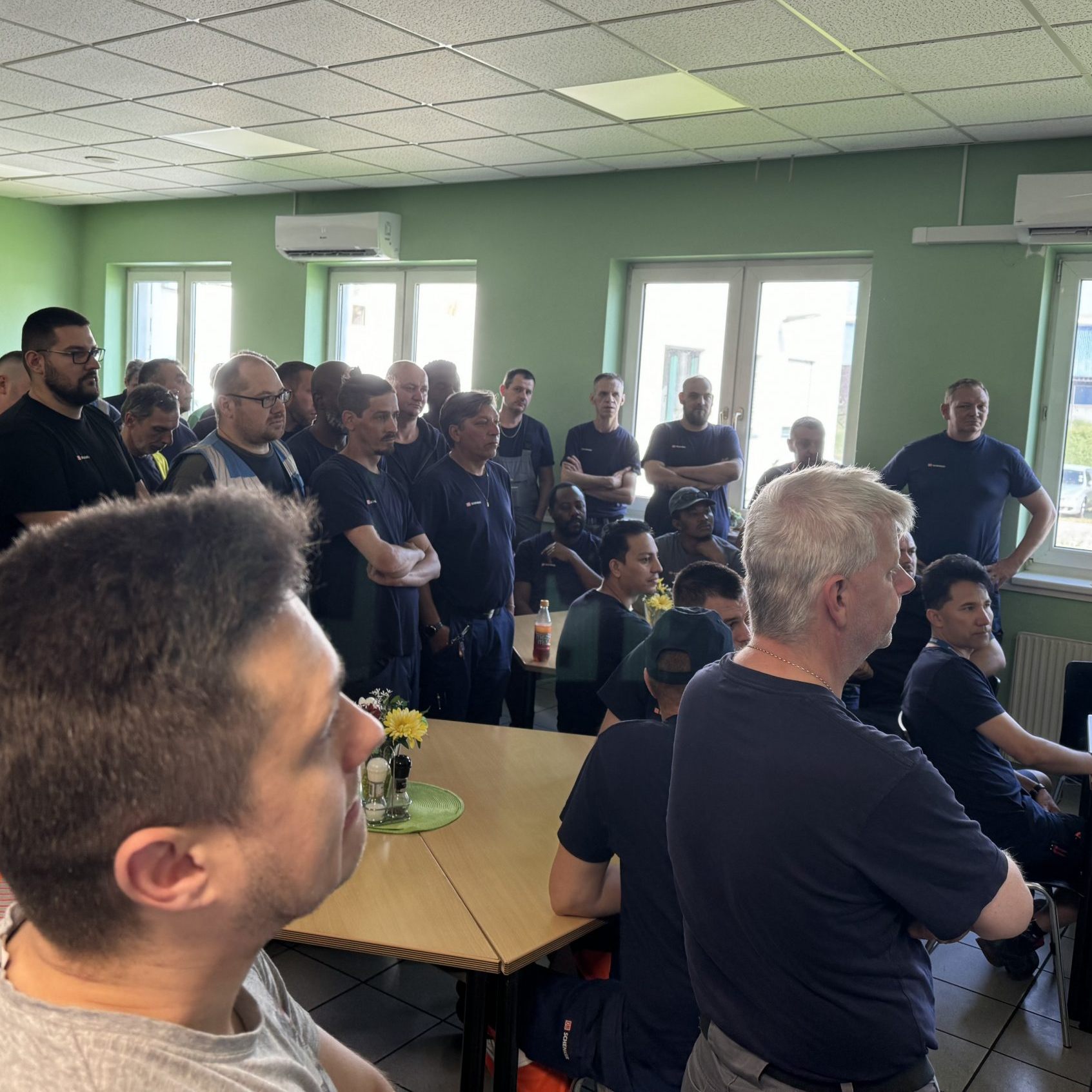 Wegen der stockenden Speditions-KV-Verhandlungen wurde in 30 Betrieben gestreikt.