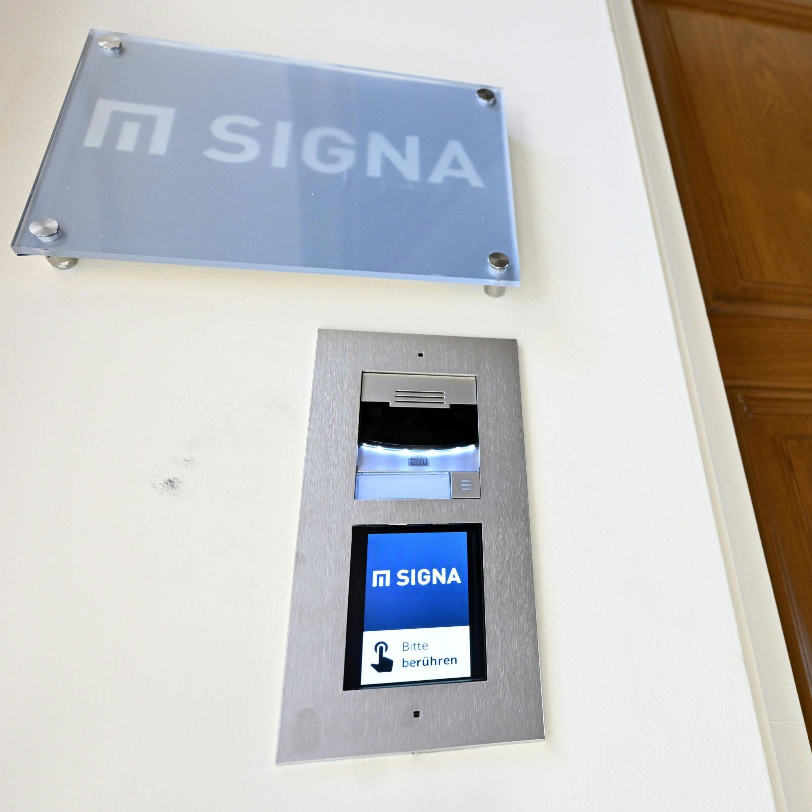 Die Durchsuchungen bei Benko und der Signa dauerten bis zum späten Abend.