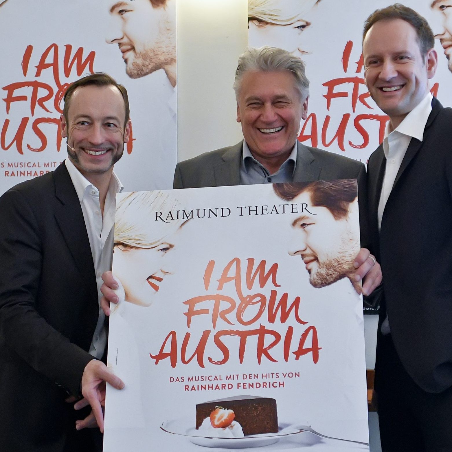Das Fendrich Musical "I am from Austria" wird 2025 vor dem Schönbrunn aufgeführt.