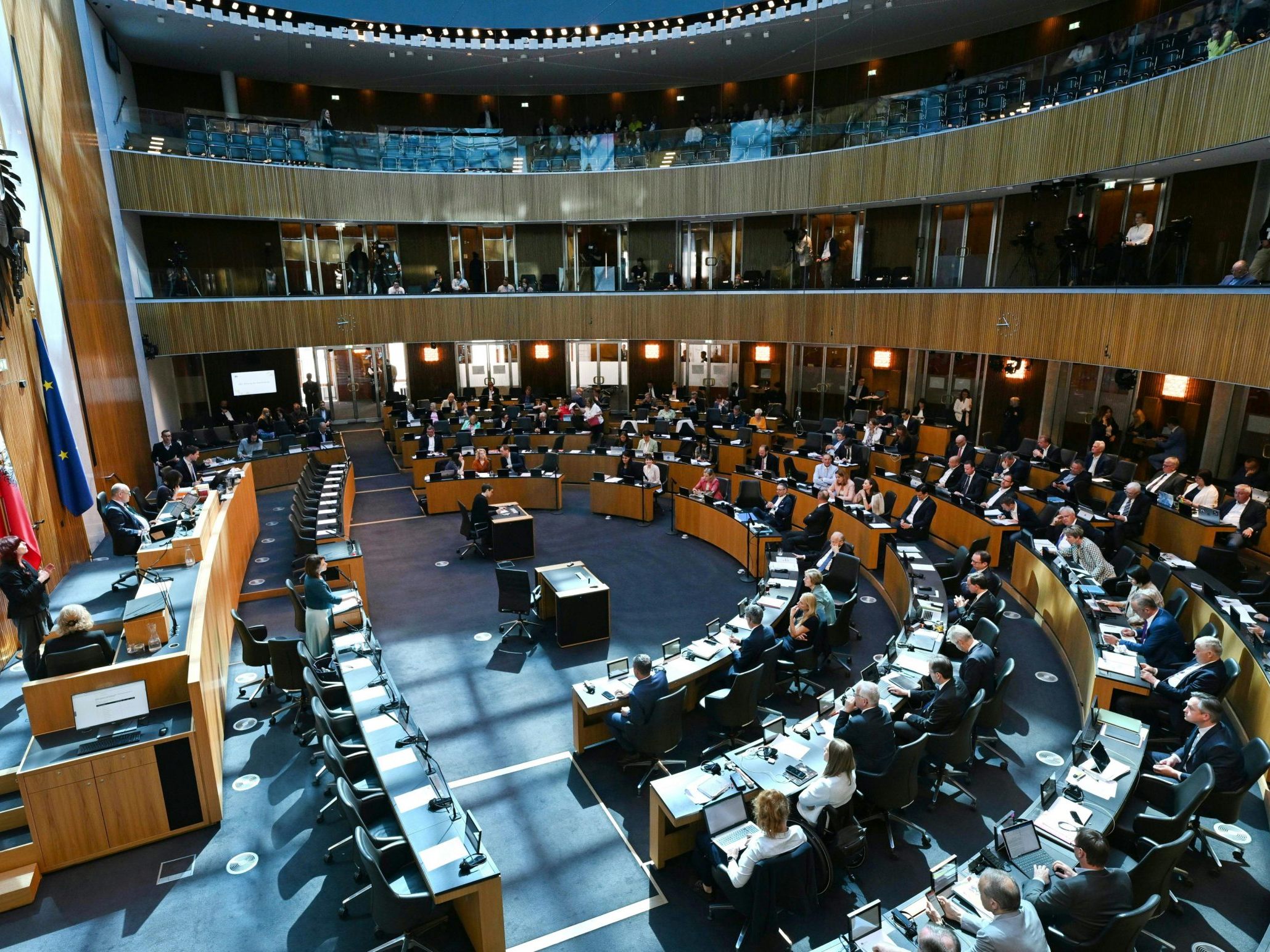 Die Koalition einigte sich bei der Handy-Sicherstellung.