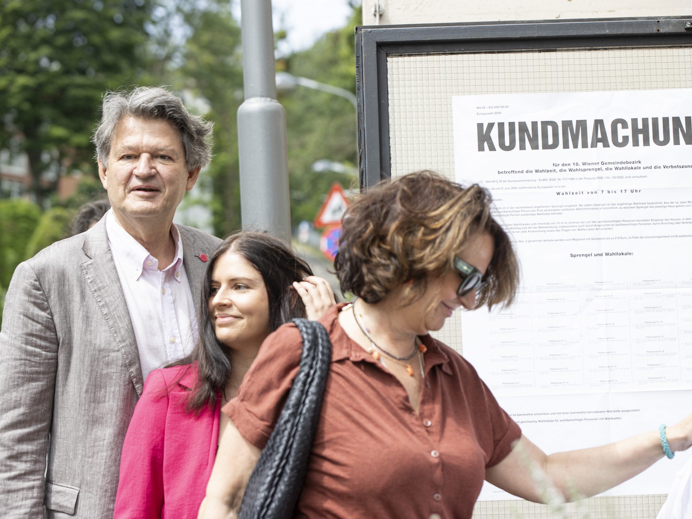 Branstätter gab seine Stimme zur EU-Wahl im kreise seiner Familie ab. Branstätter gab seine Stimme zur EU-Wahl im kreise seiner Familie ab.