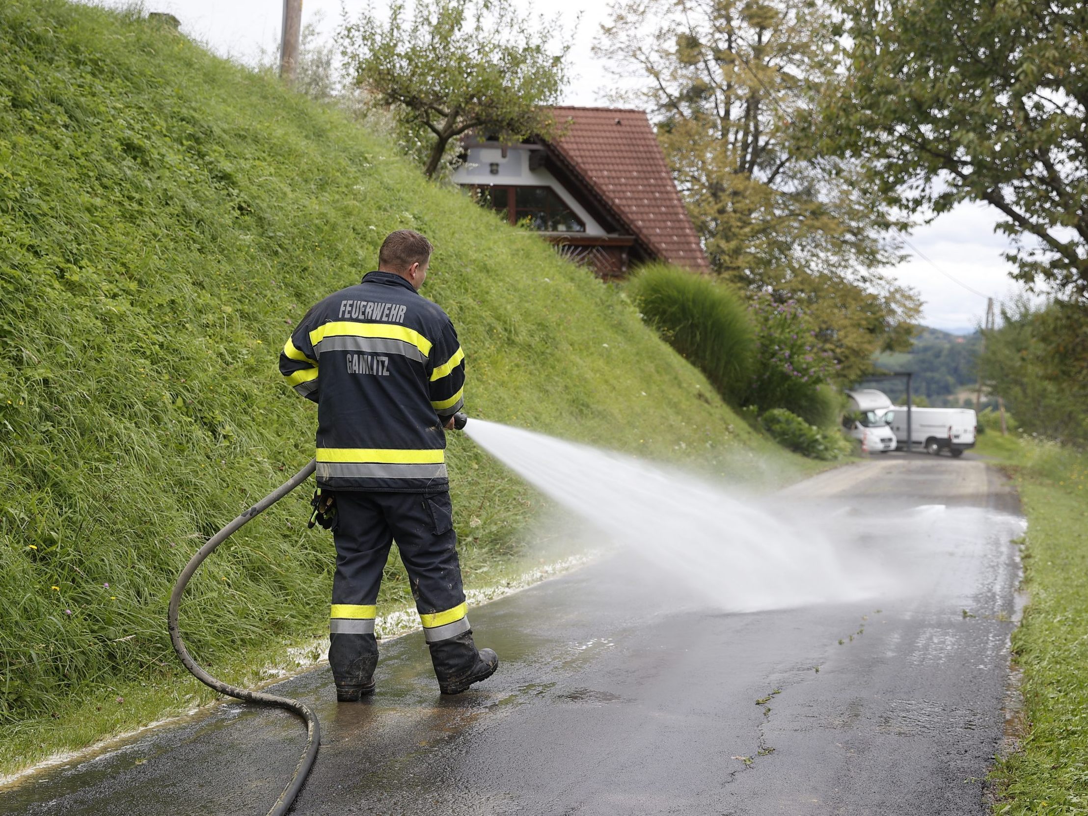 Betroffene sind ebenfalls von bestimmten Gebühren und Verwaltungsabgaben befreit.